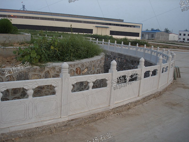 简易栏板石护栏雕塑