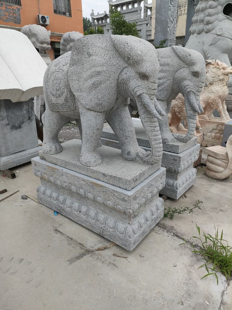 花岗岩石材大象雕塑